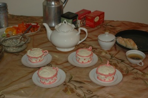 Tea cup cakes